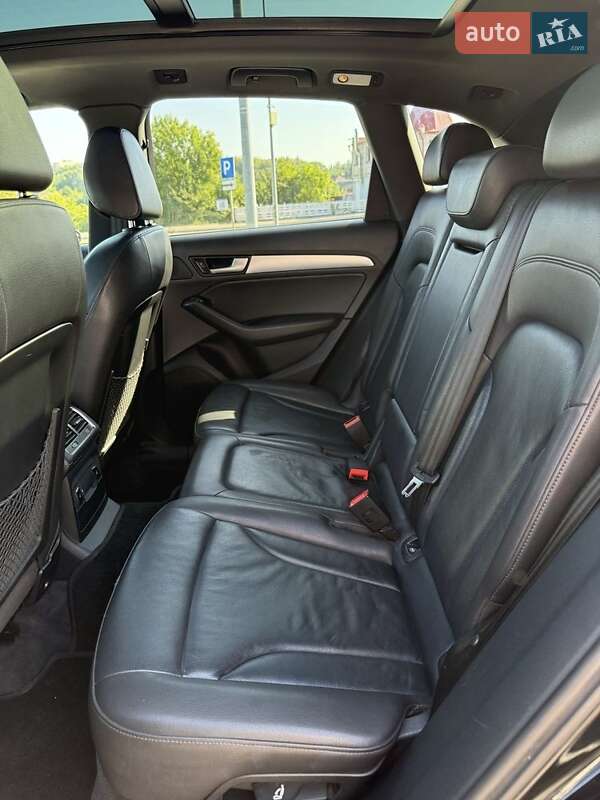 Внедорожник / Кроссовер Audi Q5 2016 в Виннице