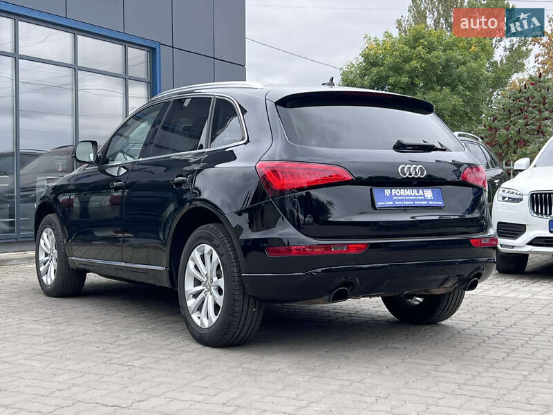 Внедорожник / Кроссовер Audi Q5 2014 в Нововолынске