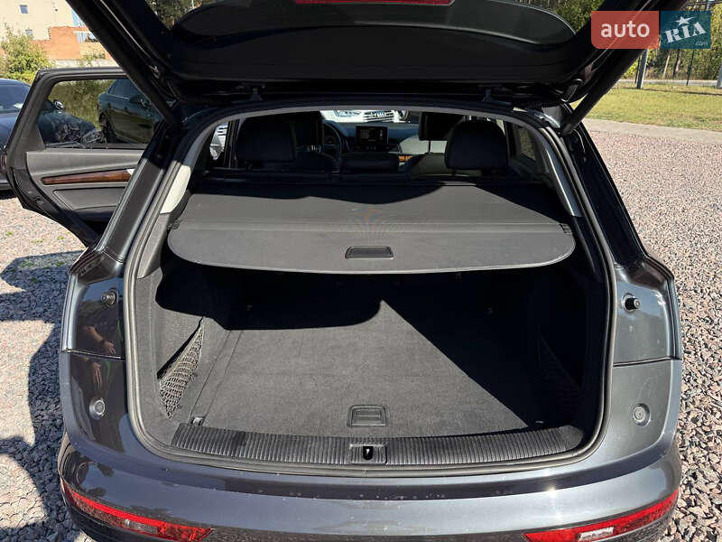 Внедорожник / Кроссовер Audi Q5 2019 в Киеве фото 23 Внедорожник / Кроссовер Audi Q5 2019 в Киеве