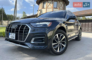 Внедорожник / Кроссовер Audi Q5 2020 в Новомосковске