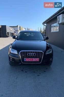 Внедорожник / Кроссовер Audi Q5 2015 в 
