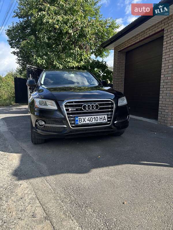 Позашляховик / Кросовер Audi Q5 2013 в 