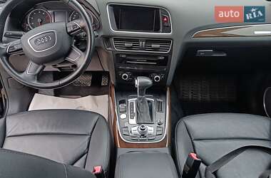 Позашляховик / Кросовер Audi Q5 2016 в 