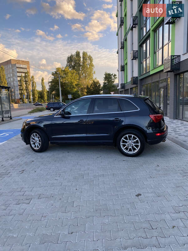 Внедорожник / Кроссовер Audi Q5 2012 в Вараше фото 16 Внедорожник / Кроссовер Audi Q5 2012 в Вараше
