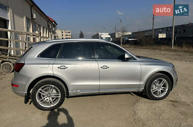 Позашляховик / Кросовер Audi Q5 2012 в 