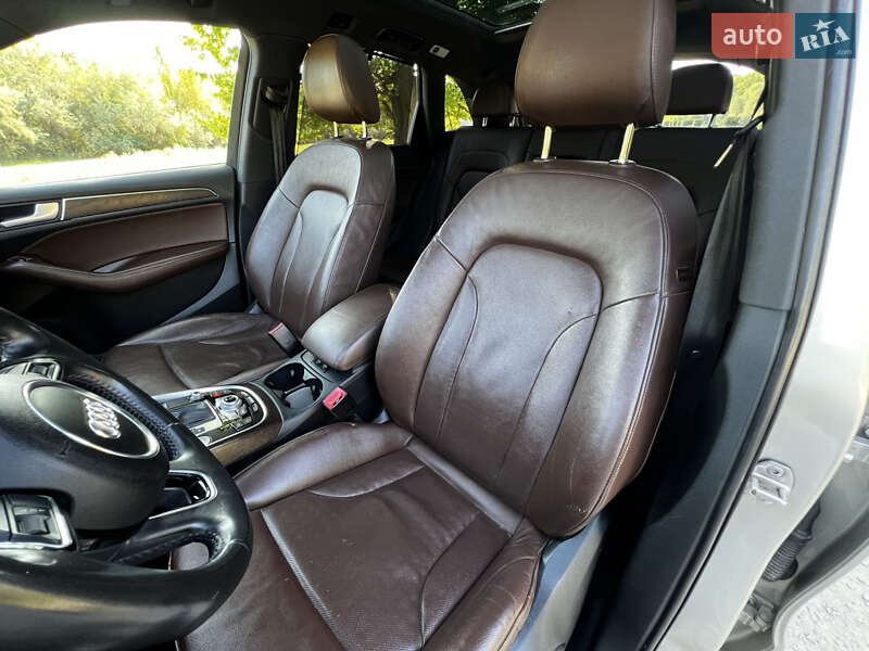 Внедорожник / Кроссовер Audi Q5 2015 в Днепре