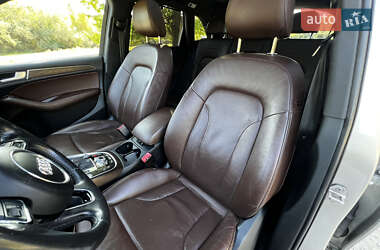 Внедорожник / Кроссовер Audi Q5 2015 в 