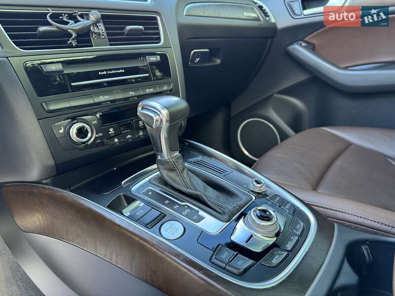 Внедорожник / Кроссовер Audi Q5 2016 в Днепре