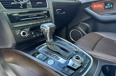 Позашляховик / Кросовер Audi Q5 2016 в 