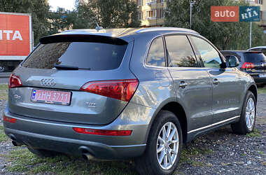 Внедорожник / Кроссовер Audi Q5 2012 в 