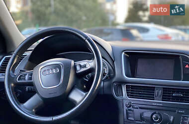 Внедорожник / Кроссовер Audi Q5 2012 в 