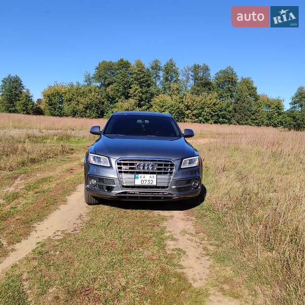 Внедорожник / Кроссовер Audi Q5 2012 в Семеновке