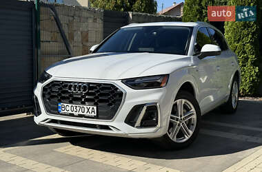 Внедорожник / Кроссовер Audi Q5 2024 в 