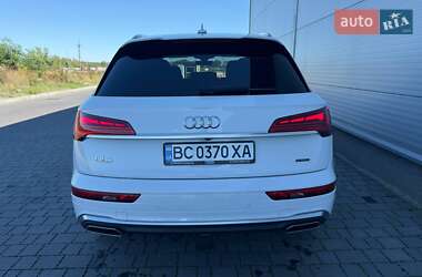 Внедорожник / Кроссовер Audi Q5 2024 в 