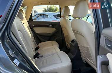 Внедорожник / Кроссовер Audi Q5 2015 в 