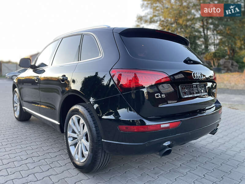 Внедорожник / Кроссовер Audi Q5 2013 в Луцке