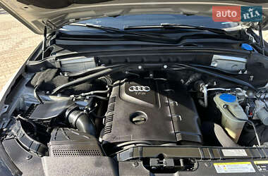 Позашляховик / Кросовер Audi Q5 2015 в 