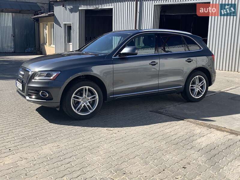 Позашляховик / Кросовер Audi Q5 2016 в Львові