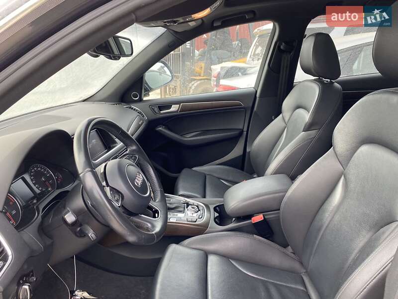 Позашляховик / Кросовер Audi Q5 2016 в Львові