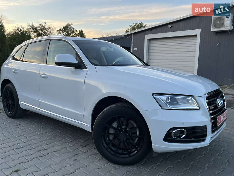 Внедорожник / Кроссовер Audi Q5 2015 в Дрогобыче