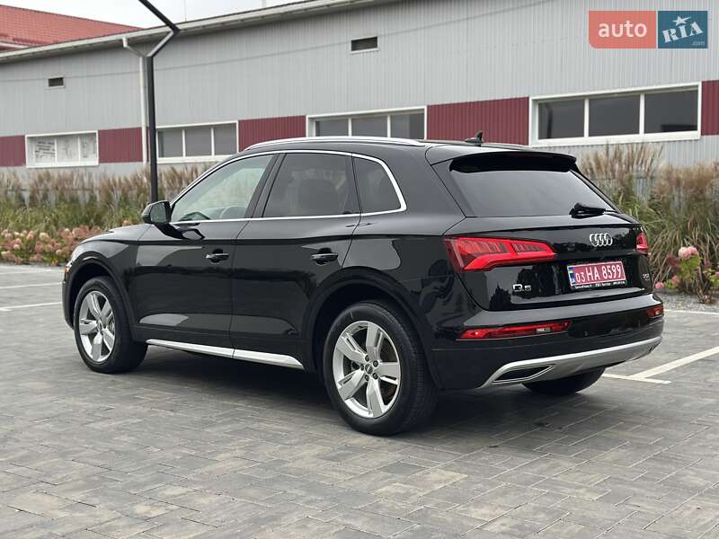 Внедорожник / Кроссовер Audi Q5 2018 в Луцке