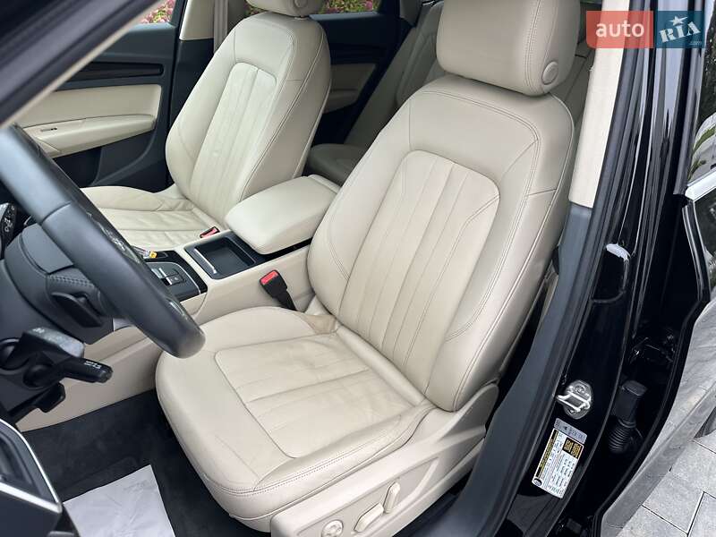 Внедорожник / Кроссовер Audi Q5 2018 в Луцке