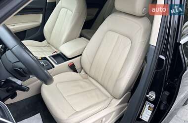 Позашляховик / Кросовер Audi Q5 2018 в 