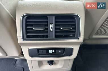 Позашляховик / Кросовер Audi Q5 2018 в 