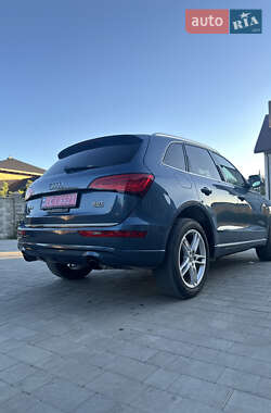 Внедорожник / Кроссовер Audi Q5 2015 в 