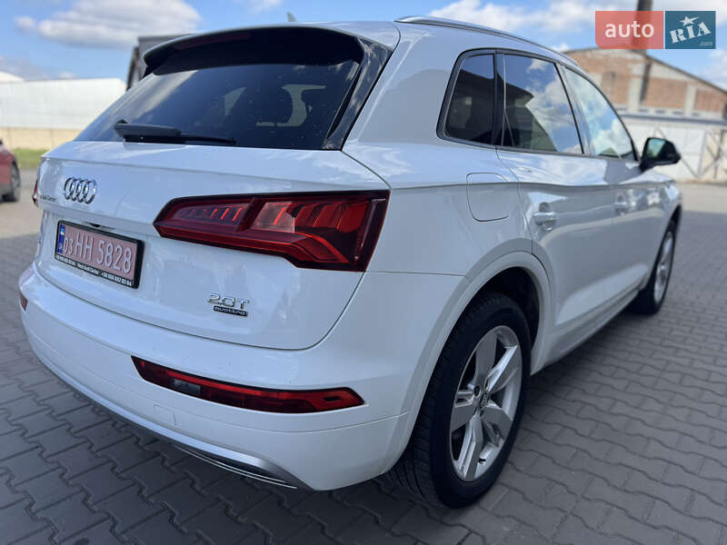 Внедорожник / Кроссовер Audi Q5 2018 в Луцке