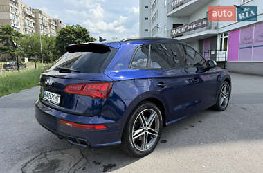 Внедорожник / Кроссовер Audi Q5 2020 в 