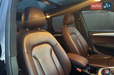 Позашляховик / Кросовер Audi Q5 2016 в 