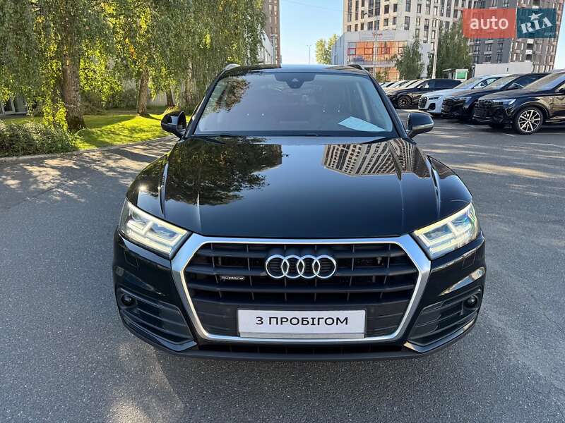 Внедорожник / Кроссовер Audi Q5 2016 в Киеве