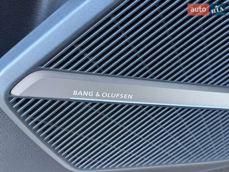 Внедорожник / Кроссовер Audi Q5 2016 в Киеве