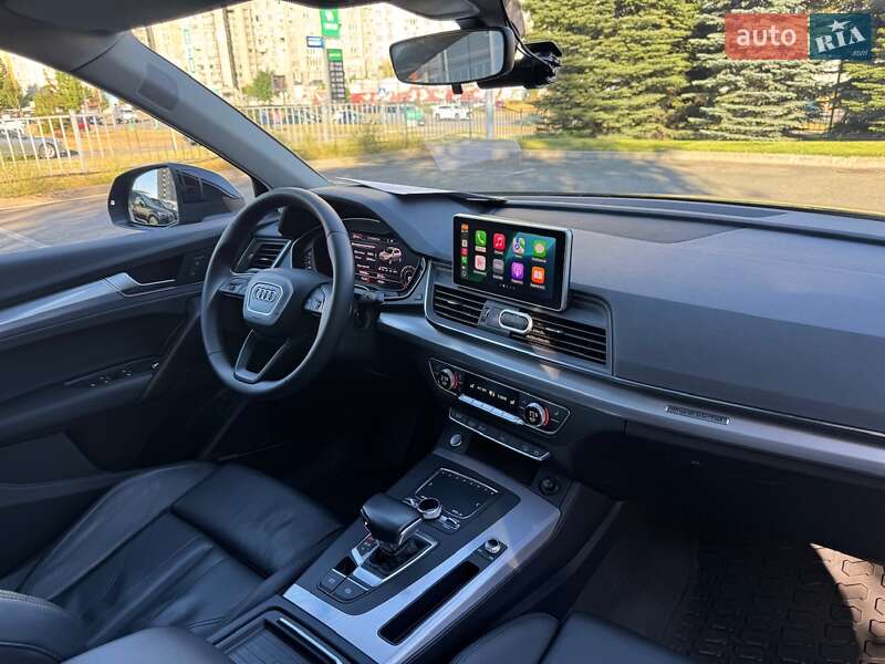 Внедорожник / Кроссовер Audi Q5 2016 в Киеве