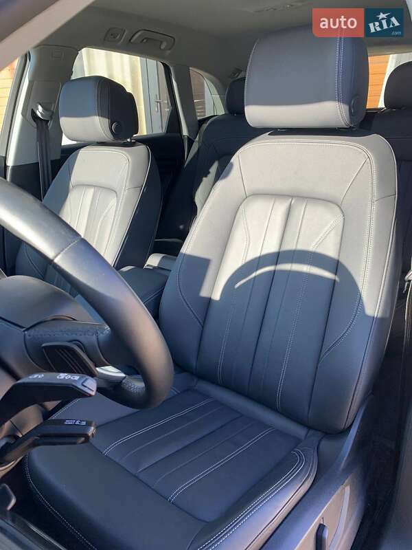 Внедорожник / Кроссовер Audi Q5 2022 в Стрые