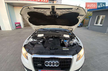 Позашляховик / Кросовер Audi Q5 2012 в 