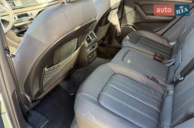 Внедорожник / Кроссовер Audi Q5 2022 в 