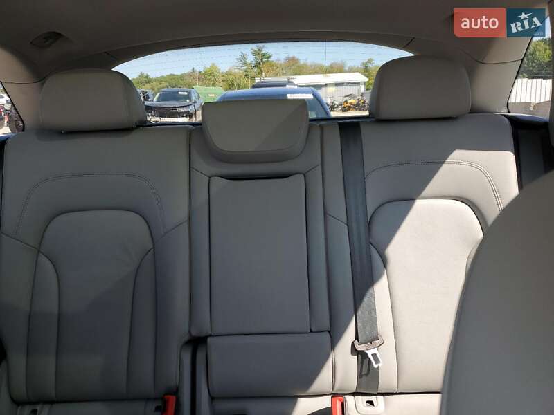 Позашляховик / Кросовер Audi Q5 2015 в Львові