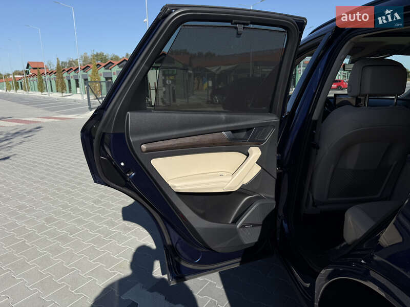 Позашляховик / Кросовер Audi Q5 2023 в Києві