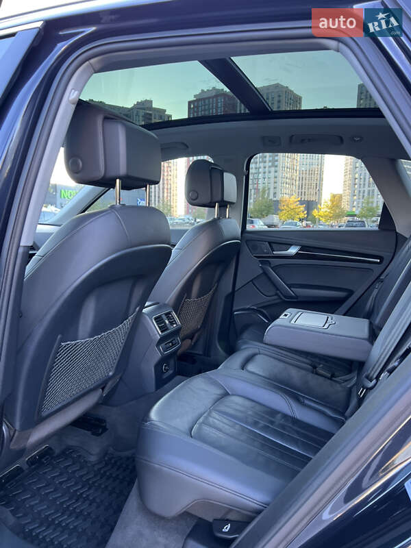 Позашляховик / Кросовер Audi Q5 2018 в Києві