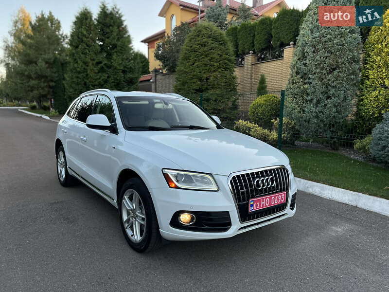Позашляховик / Кросовер Audi Q5 2015 в Рівному