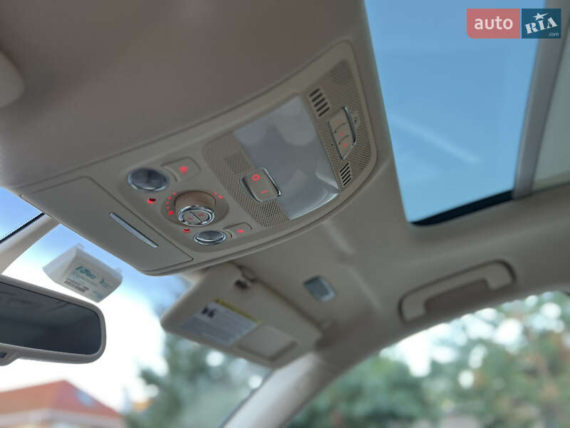 Позашляховик / Кросовер Audi Q5 2015 в Рівному
