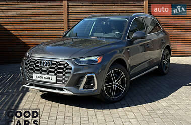 Внедорожник / Кроссовер Audi Q5 2020 в 