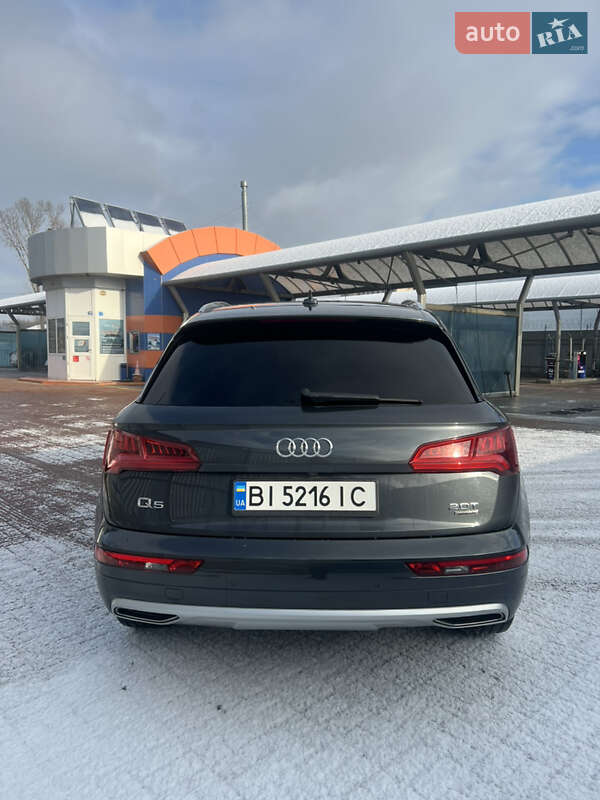 Внедорожник / Кроссовер Audi Q5 2018 в Полтаве