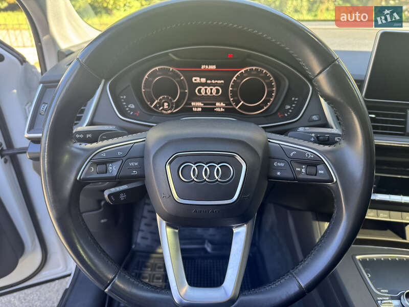 Внедорожник / Кроссовер Audi Q5 2019 в Тернополе