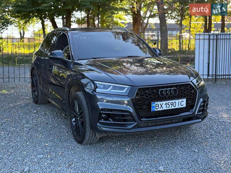 Внедорожник / Кроссовер Audi Q5 2017 в Хмельницком