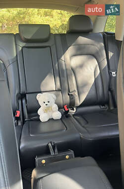 Позашляховик / Кросовер Audi Q5 2013 в 