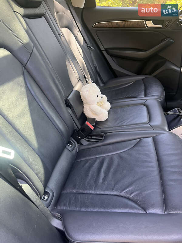 Внедорожник / Кроссовер Audi Q5 2013 в Киеве