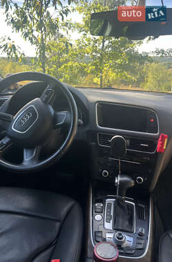 Позашляховик / Кросовер Audi Q5 2013 в 
